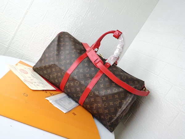 ルイヴィトンバッグ背面デザイン